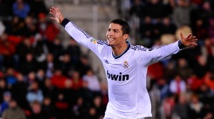 Cristiano Ronaldo Real Madrid Wallpaper Photos