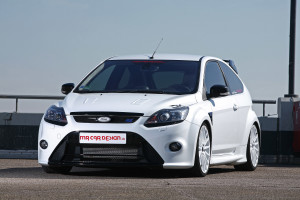 White Ford Focus RS 2013 wallpaper